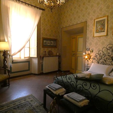 Appartamento SCAPPO IN UMBRIA, la casa del duomo Amelia Esterno foto