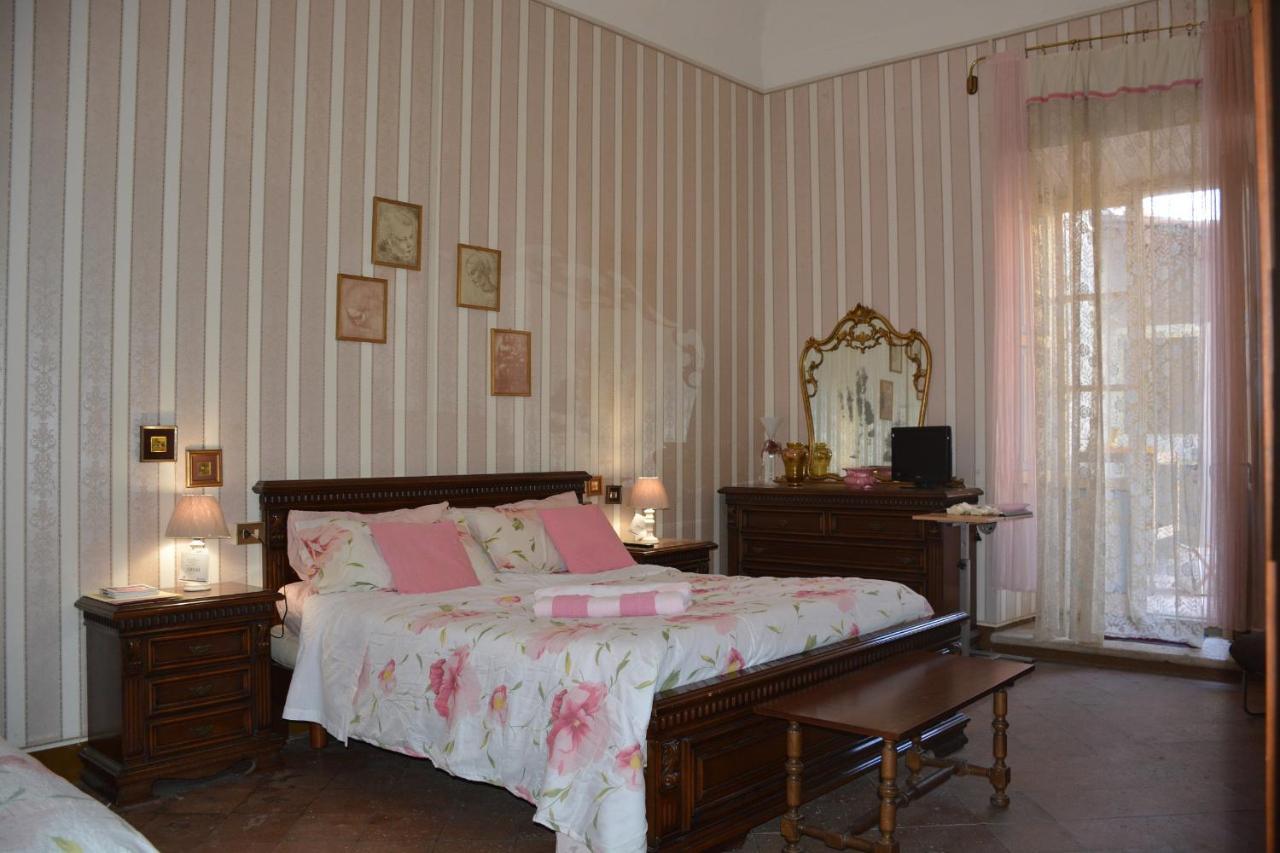 Appartamento SCAPPO IN UMBRIA, la casa del duomo Amelia Esterno foto