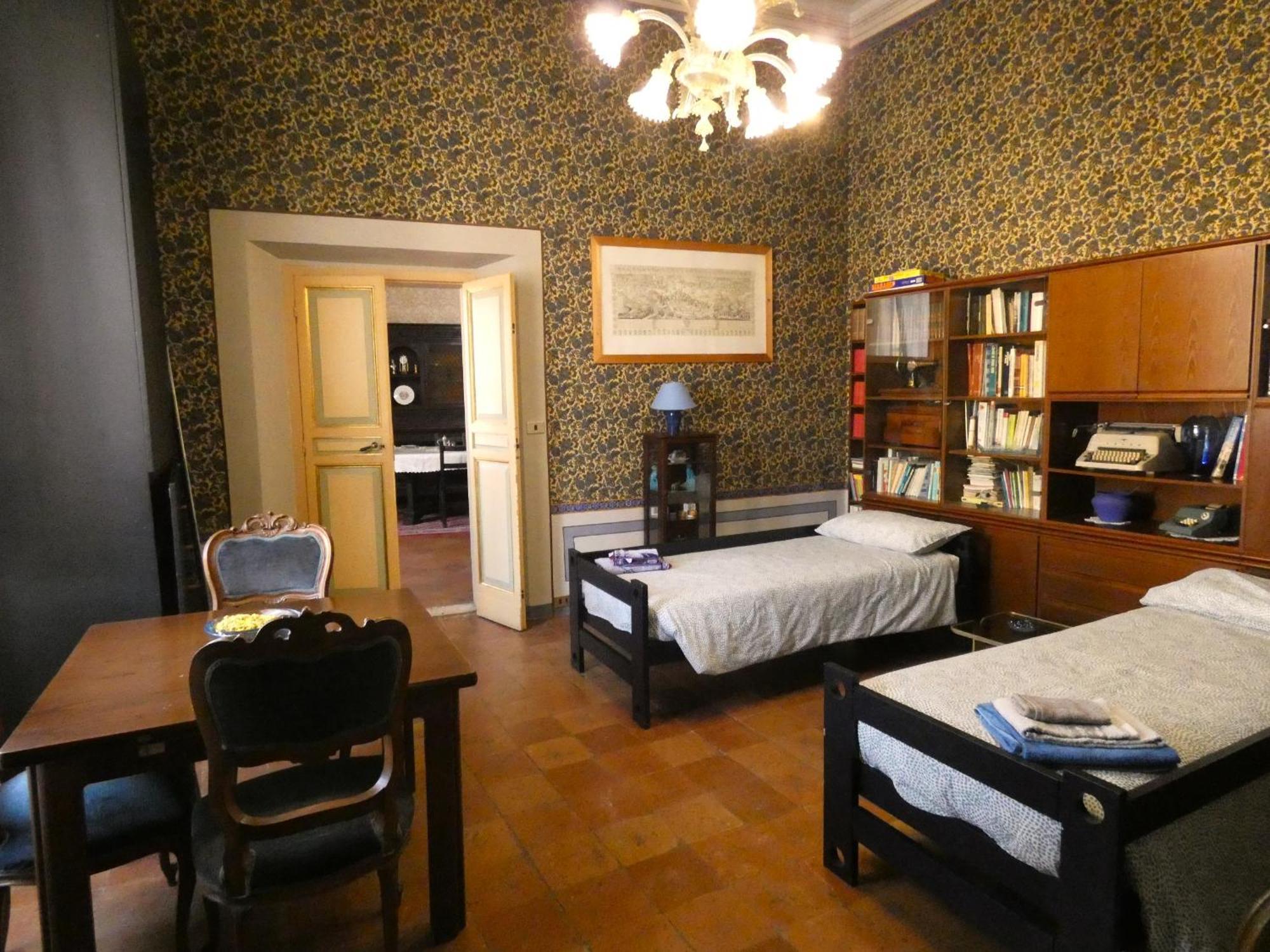Appartamento SCAPPO IN UMBRIA, la casa del duomo Amelia Esterno foto